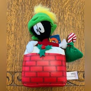 2002 Warner Bros. Marvin the Martian Holiday Plush with Red and Green